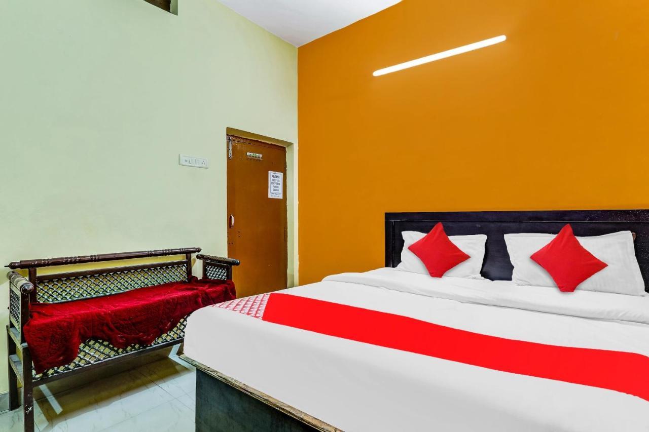 Flagship Hotel Suman Niwas Bijnaur Extérieur photo