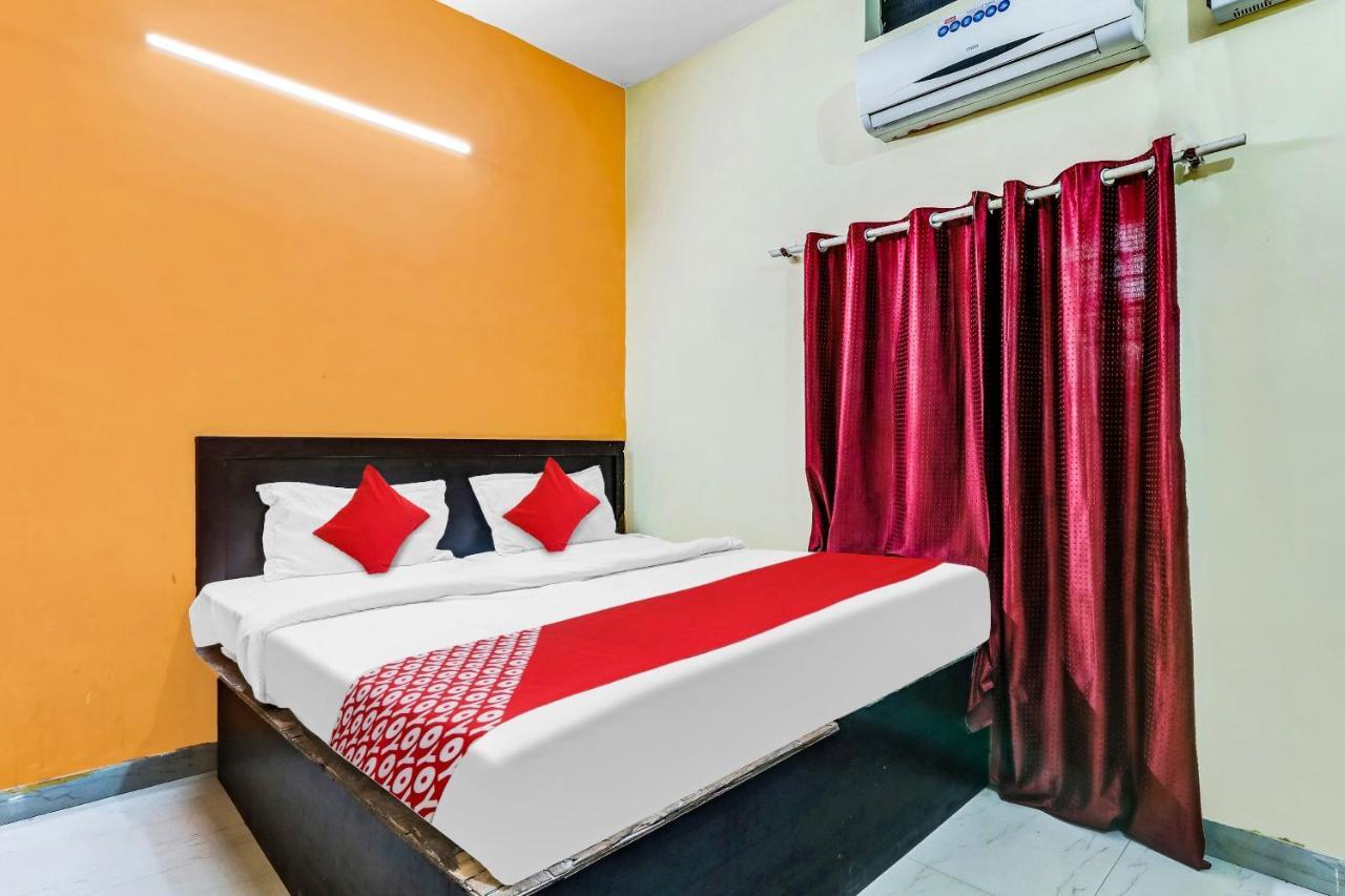 Flagship Hotel Suman Niwas Bijnaur Extérieur photo