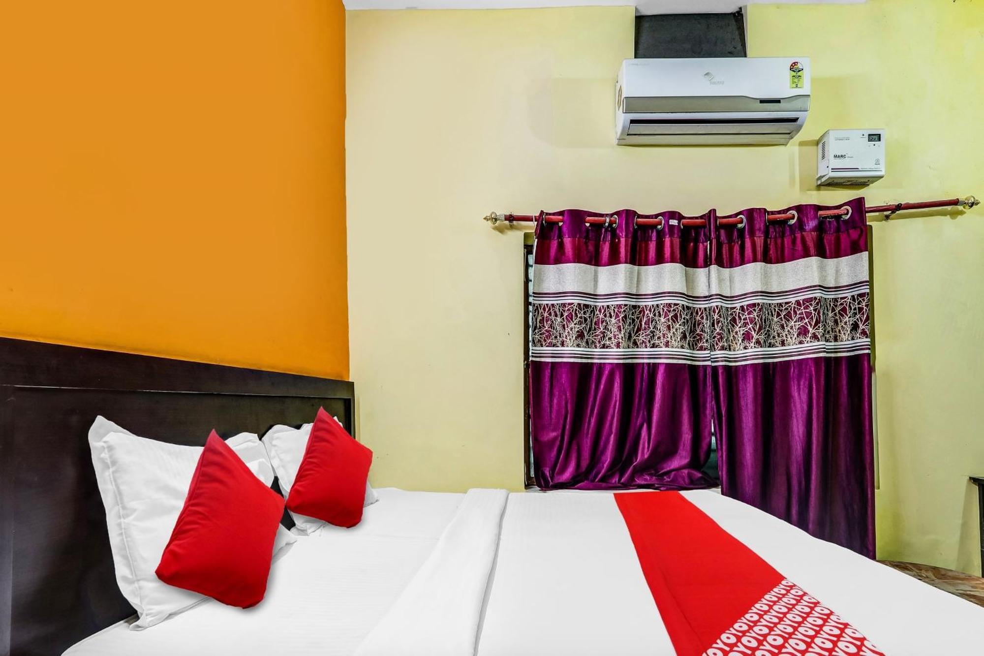 Flagship Hotel Suman Niwas Bijnaur Extérieur photo